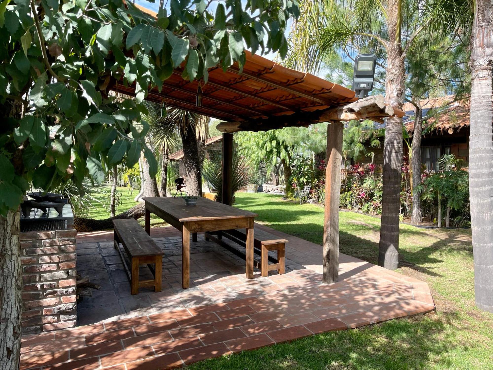 Cabana Magnolias Con Albercajacuzzi Tequisquiapan Exterior photo