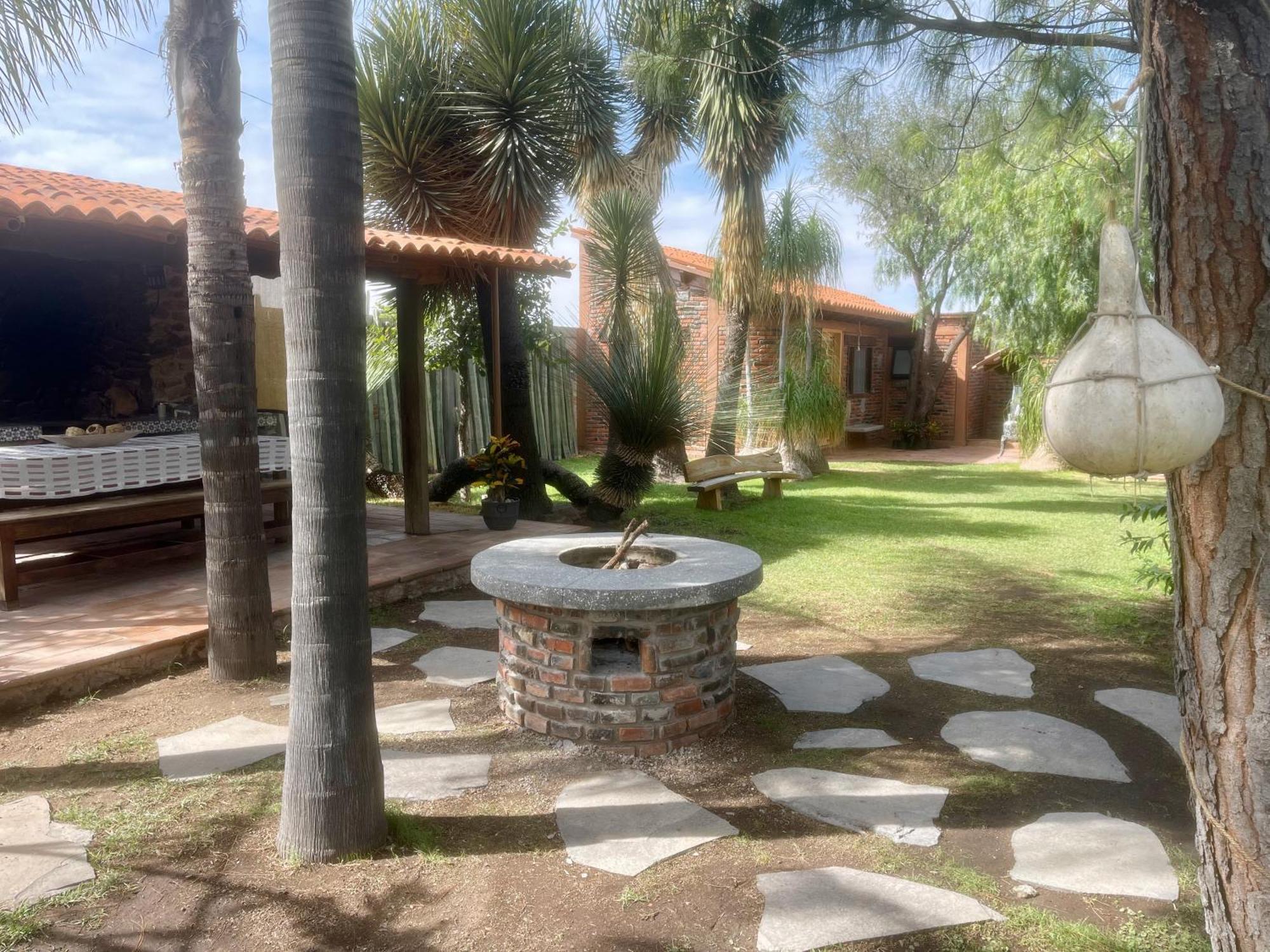 Cabana Magnolias Con Albercajacuzzi Tequisquiapan Exterior photo