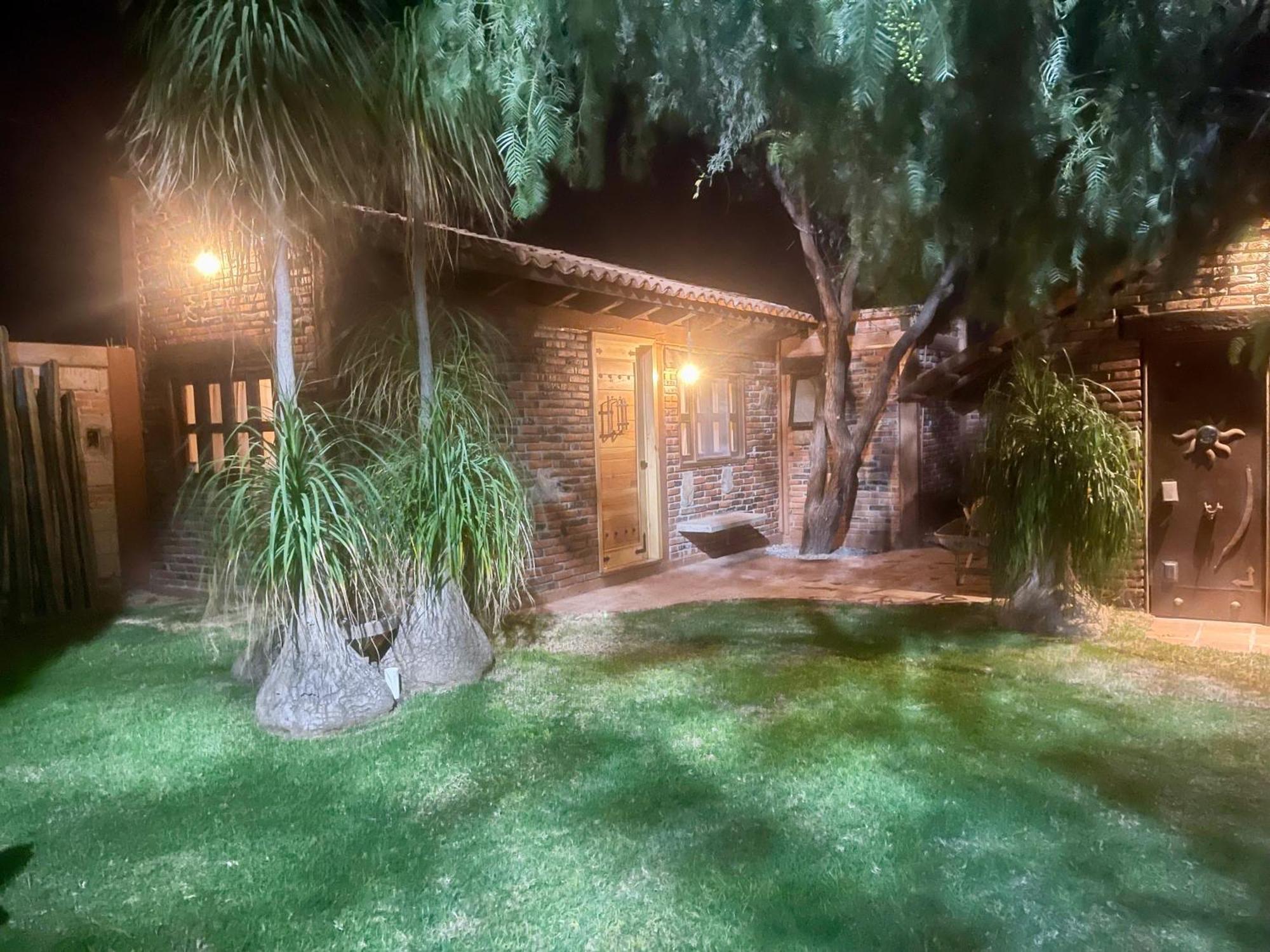 Cabana Magnolias Con Albercajacuzzi Tequisquiapan Exterior photo