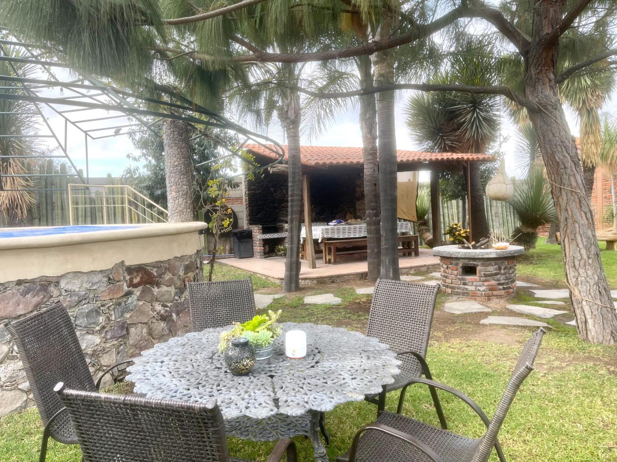 Cabana Magnolias Con Albercajacuzzi Tequisquiapan Exterior photo