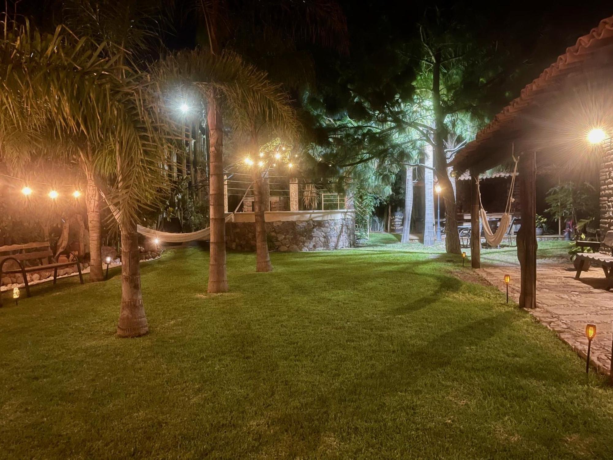 Cabana Magnolias Con Albercajacuzzi Tequisquiapan Exterior photo