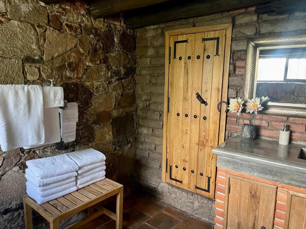 Cabana Magnolias Con Albercajacuzzi Tequisquiapan Exterior photo